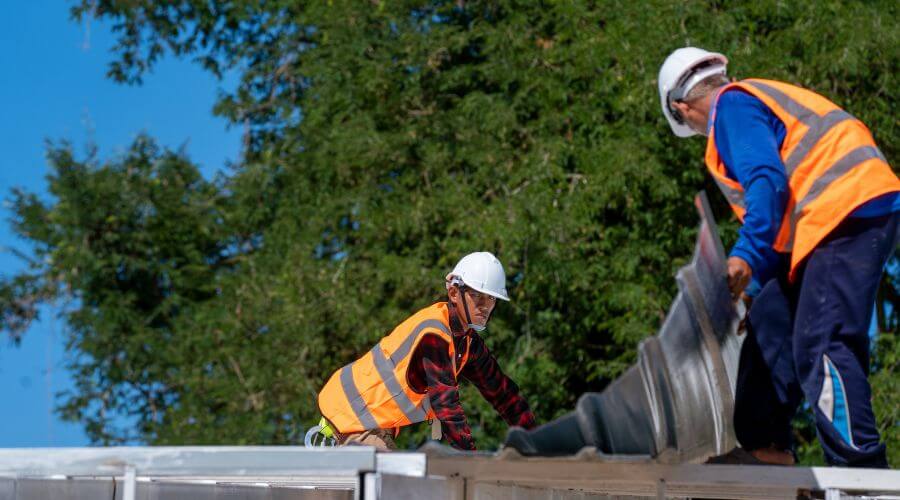 Roof maintenance in Kempton, IN